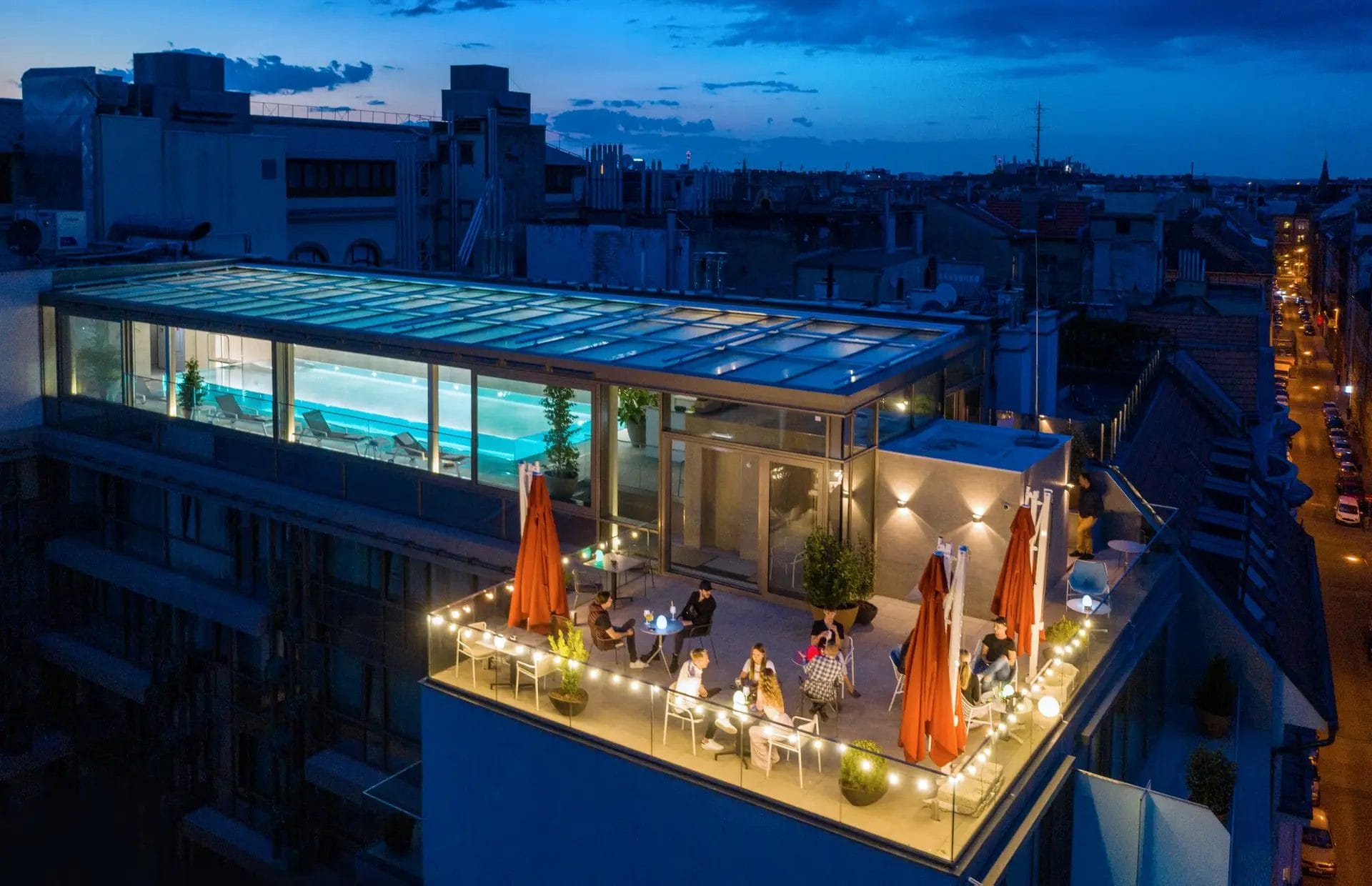 Cortile SkyBar & Pool