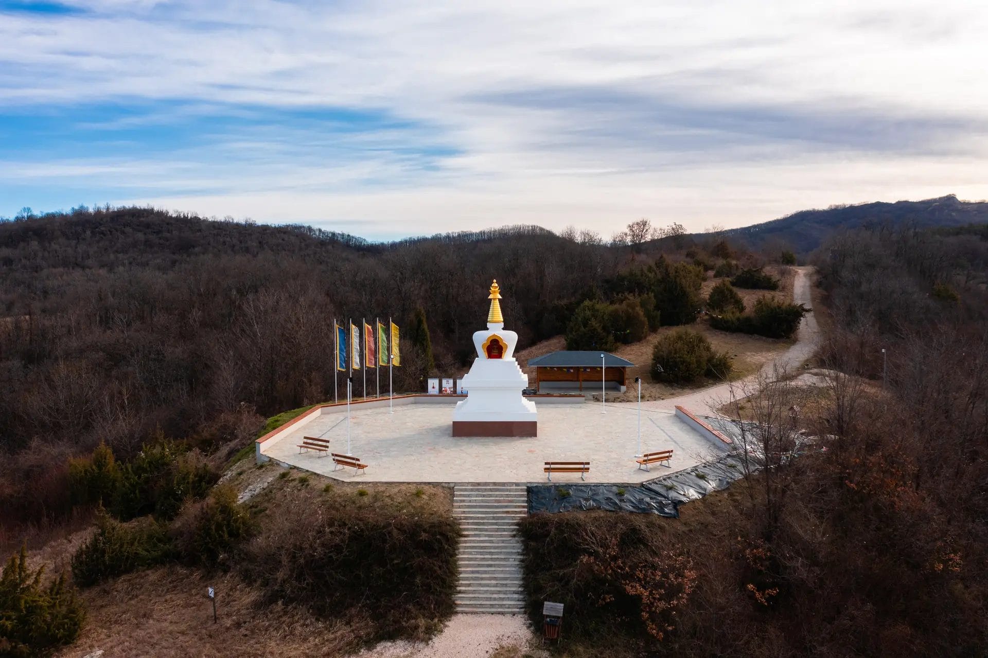 Megvilágosodás-sztúpa - Becske