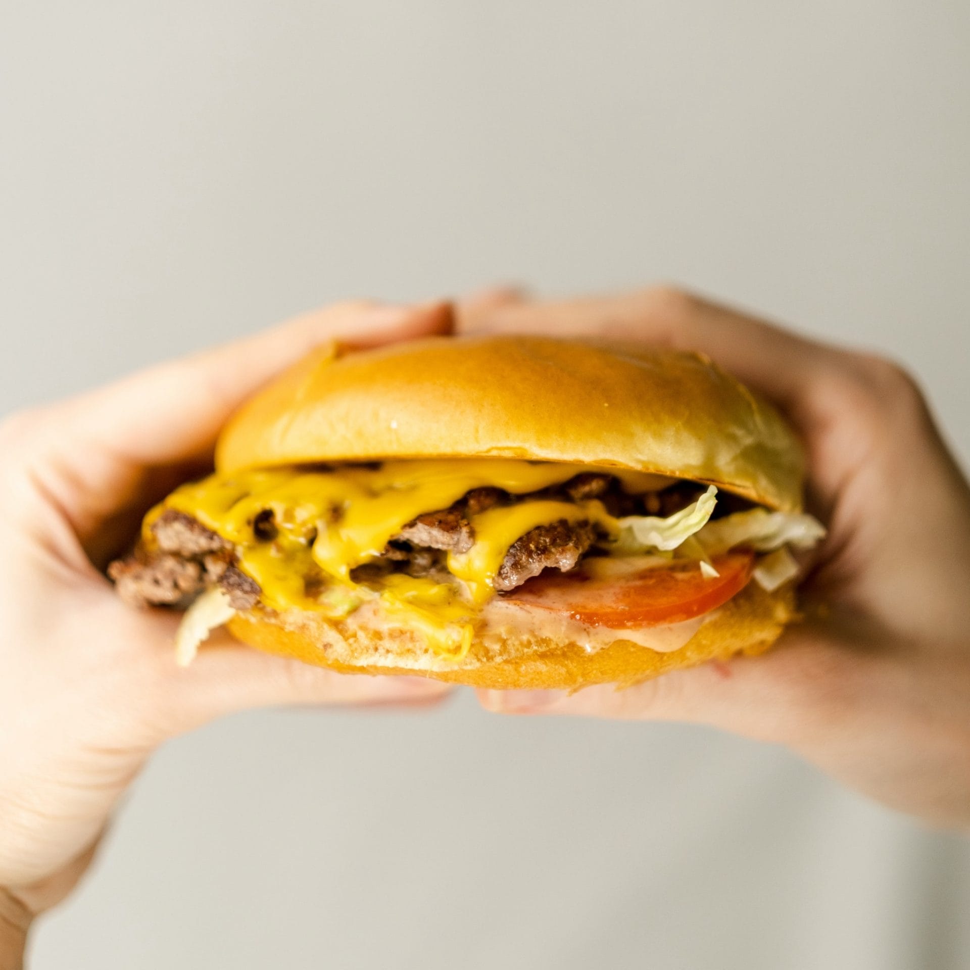 8 smashed burgerező Budapesten, hambi imádóknak Simon's Burger